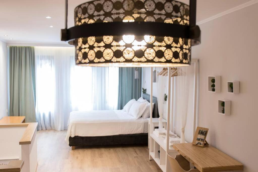 Isidorou Suite ซานธี ภายนอก รูปภาพ